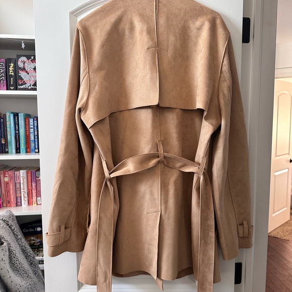 Forever 21 + | Tan Trench Coat | Women’s Large - XL - Picture 4 of 11